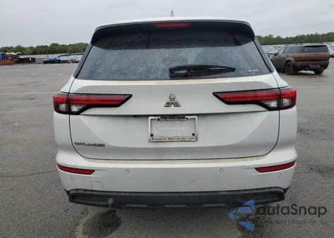 2022 Mitsubishi Outlander Es z USA, uszkodzony, nr VIN JA4J4TA88NZ042010